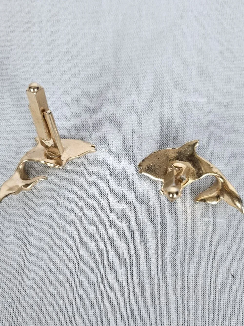 Vintage Fish Cufflinks | Gold Tone | Mother of Pearl Inlay | Rhinestone Eyes